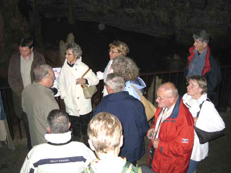 07bis_IMG_3370 (Ricordel).jpg - ... visite du Gouffre Géant de Cabrespine.